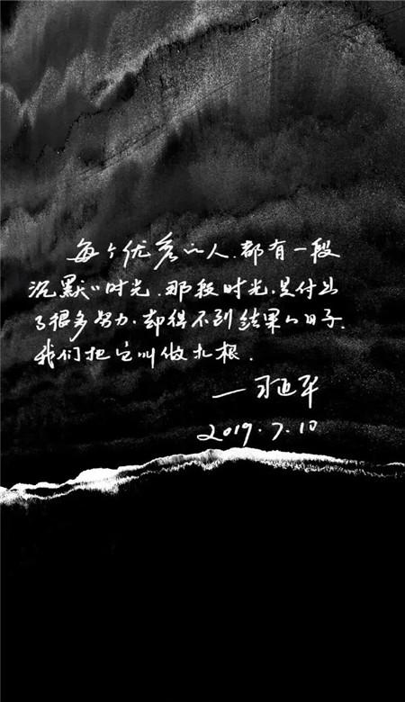在学校受人欺负，想让那些人不再出现在学校里，应该怎么办？除了打架这种方式，因为老师不会管这些。游戏画面